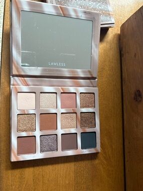 LAWLESS THE DREAMY DOZEN VOLUME TWO TALC-FREE EYESHADOW PALETTE